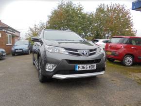 TOYOTA RAV-4 2015 (65) at Castleford Car Centre Castleford