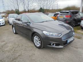 FORD MONDEO 2015 (65) at Castleford Car Centre Castleford